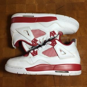 Jordan retro 4 Alternate 89’s size 7